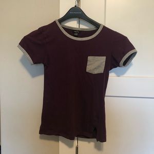 Maroon t shirt size XS